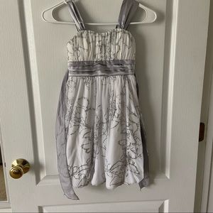 Girls dress